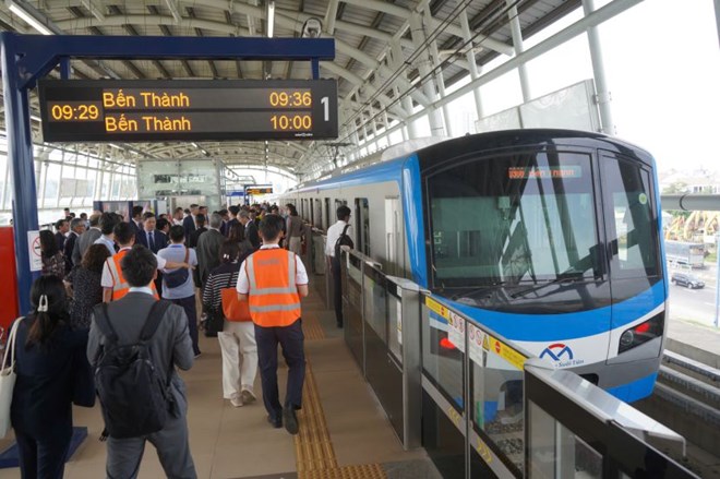 Metro số 1 hoạt động, thúc đẩy phát triển mạng lưới metro TPHCM