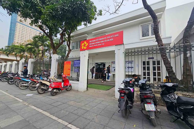 Sở GTVT Hà Nội dừng tiếp nhận cấp đổi giấy phép lái xe