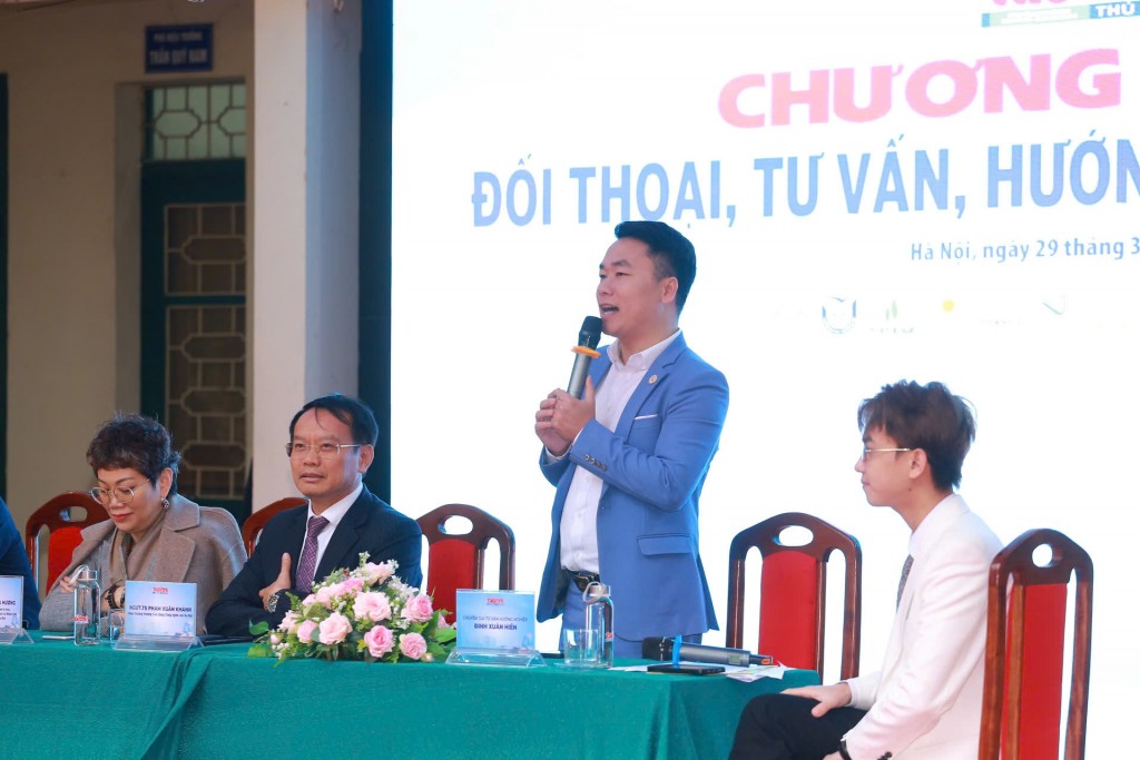 Định hướng nghề nghiệp qua 4 yếu tố quan trọng