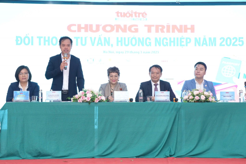Định hướng nghề nghiệp qua 4 yếu tố quan trọng