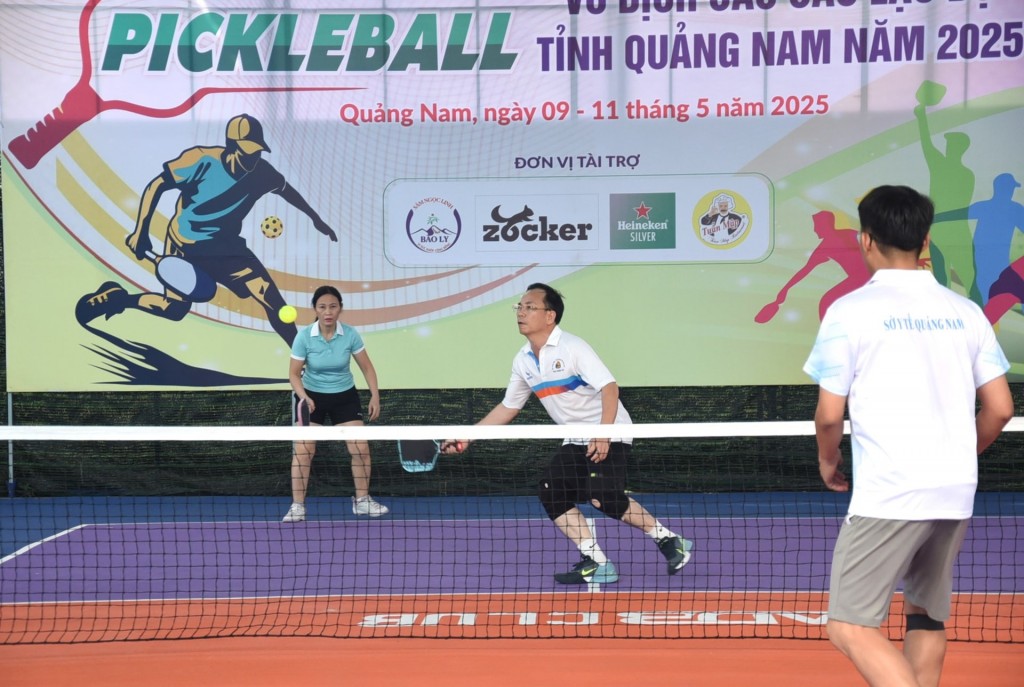 Giải Pickleball Vô địch các CLB tỉnh Quảng Nam năm 2025 chính thức diễn ra tại TP Tam Kỳ từ ngày 10-11/5, thu hút 438 VĐV từ 33 CLB tham gia. (Ảnh:quangnam.gov.vn) Giải Pickleball Vô địch các CLB tỉnh Quảng Nam năm 2025 chính thức diễn ra tại TP Tam Kỳ từ ngày 10-11/5, thu hút 438 VĐV từ 33 CLB tham gia. (Ảnh:quangnam.gov.vn)
