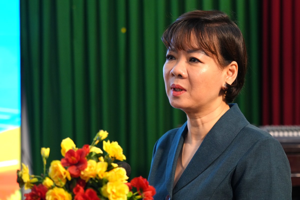 Bà Trần Thị Thanh Hà - Trưởng Ban CSPL và QHLĐ Tổng LĐLĐ Việt Nam - phát biểu trong hội thảo. Ảnh: Thành An