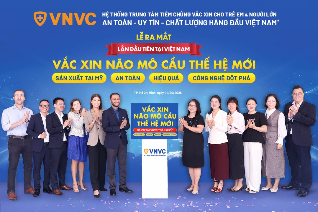 Hệ thống Tiêm chủng VNVC công bố ra mắt và triển khai tiêm vaccine não mô cầu thế hệ mới tại 230 trung tâm trên toàn quốc. Ảnh: Mộc Thảo
