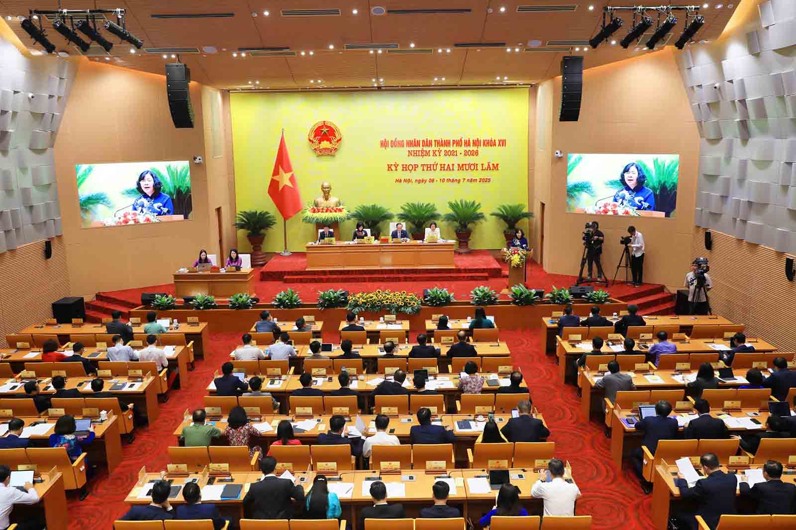 Toàn cảnh kỳ họp. Ảnh: Phạm Kiên