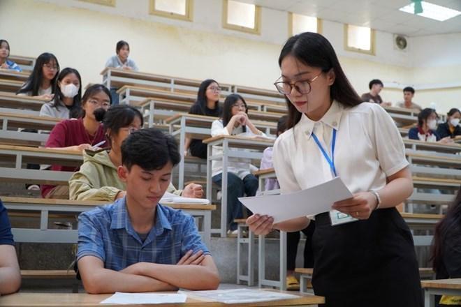 Điểm chuẩn nhiều ngành Sư phạm trên 25