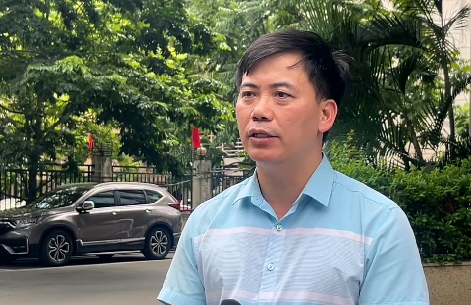 Ông Nguyễn Văn Hưởng - Trưởng phòng Dự báo Thời tiết cung cấp thông tin dự báo bão Wipha.