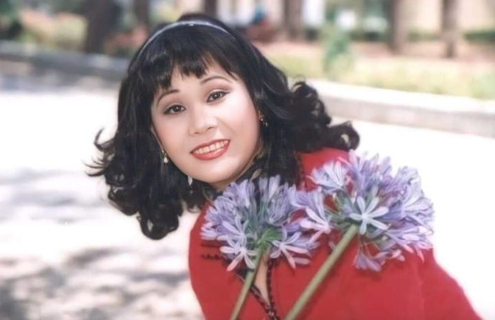 'Nữ hoàng băng đĩa' nổi nhất miền Nam bỏ hào quang sang Mỹ, nay U70 sống ẩn dật- Ảnh 1.
