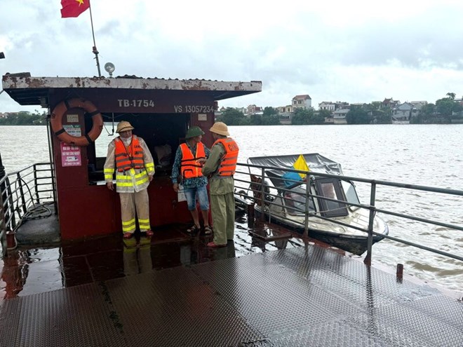 Hưng Yên triển khai nhiều giải pháp ứng phó bão số 5 trên các tuyến sông