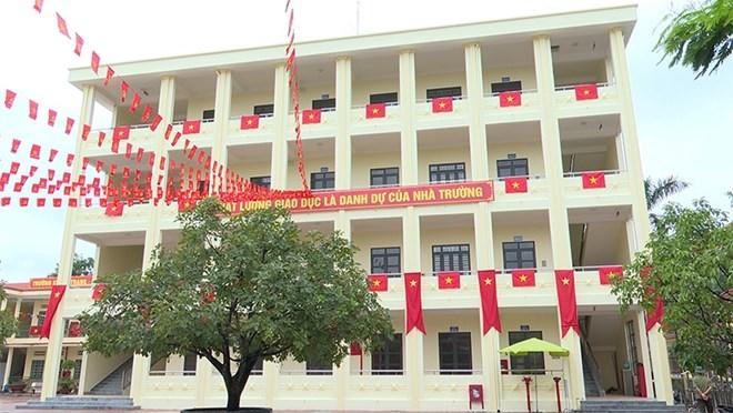 Nhà lớp học 4 tầng Trường Trung học cơ sở Lương Khánh Thiện được hoàn thành vượt tiến độ, đưa vào sử dụng ngay trước thềm năm học mới 2025 - 2026. Ảnh: Cổng TTĐT phường Phù Liễn, Hải Phòng