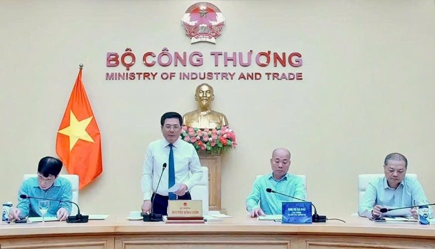 bo-truong-nguyen-hong-dien.jpg