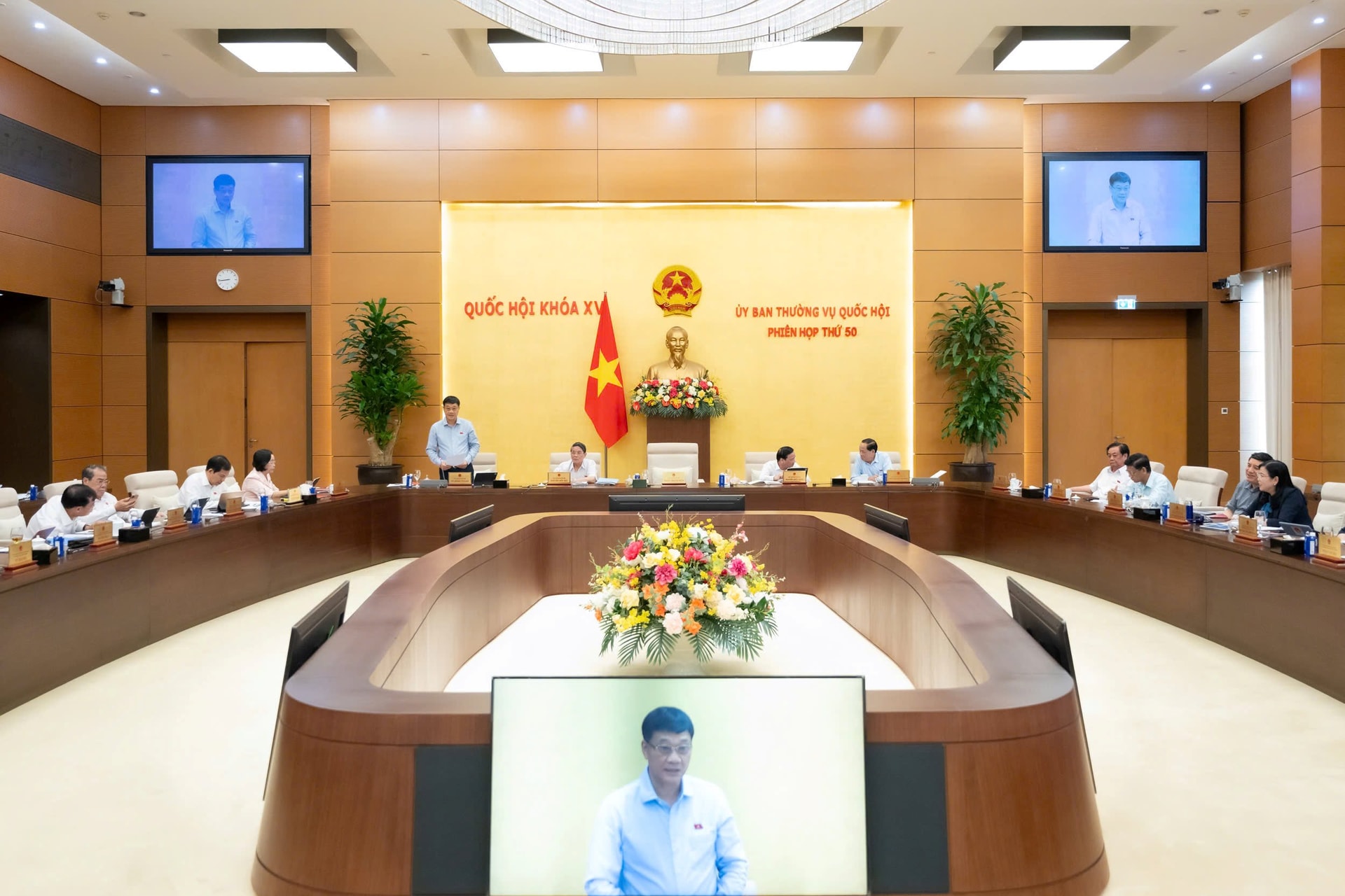13.10-ph50-ve-luat-kdbh.jpg