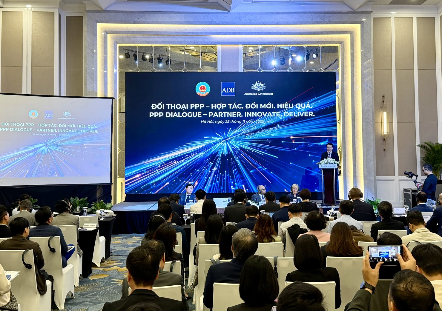 Đối thoại cấp cao về đối tác công – tư (PPP) do Bộ Tài chính, Ngân hàng Phát triển châu Á (ADB) phối hợp tổ chức. Ảnh: HD