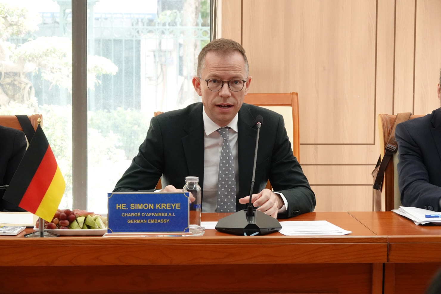 Ông Simon Kreye - Đại biện lâm thời Đại sứ quán Cộng hòa Liên bang Đức tại Việt Nam.