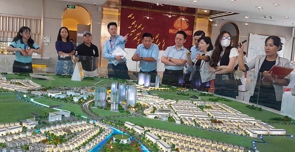 Bộ Xây dựng trả lời về quy định thủ tục kinh doanh môi giới bất động sản