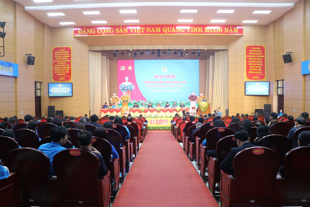 Toàn cảnh Phiên chính thức Đại hội Công đoàn tỉnh lần thứ I, nhiệm kỳ 2025-2030 sáng 18.12. Ảnh: Bảo Nguyên