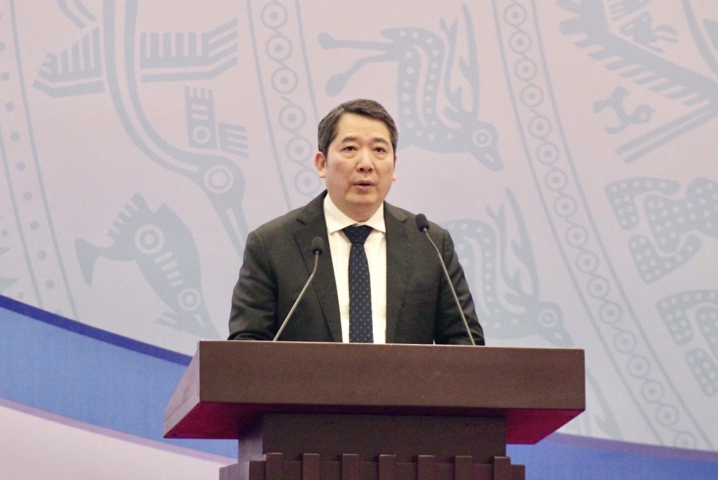 Bộ Tài chính tiếp tục đồng hành, hỗ trợ doanh nghiệp và người dân Bộ Tài chính tiếp tục đồng hành, hỗ trợ doanh nghiệp và người dân