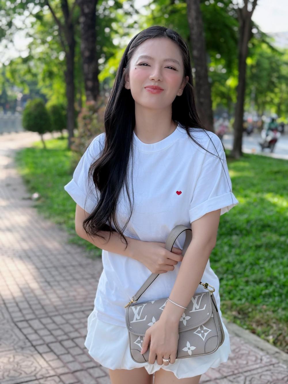 Mẫu túi Wallet On Chain Ivy có giá 57,5 triệu đồng. Ảnh: Nhân vật cung cấp.