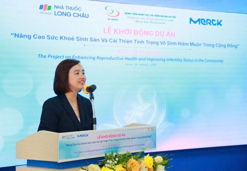 Bà Nguyễn Đỗ Quyên - Phó Tổng Giám đốc FPT Retail kiêm Giám đốc Điều hành hệ thống Long Châu khẳng định, dự án là bước đi nhất quán trong chiến lược nâng cao sức khoẻ gia đình, hướng đến cải thiện mức sinh tại Việt Nam. Ảnh: BTC cung cấp