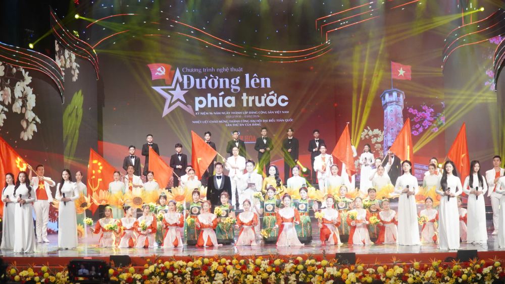 Các tiết mục để lại dấu ấn đậm nét trong lòng khán giả. Ảnh: Minh Chính