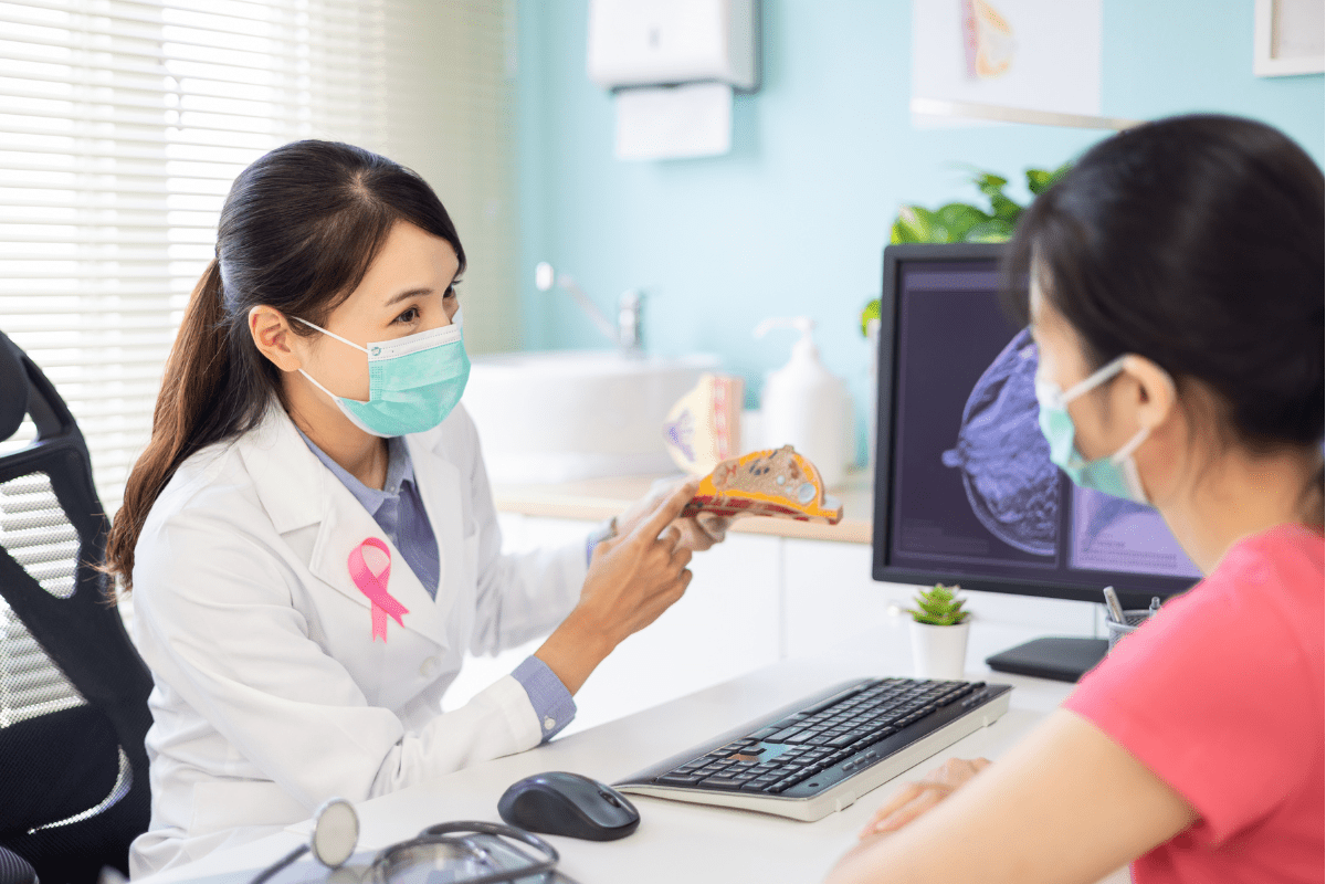 Bảo hiểm y tế là cơ chế tài chính quan trọng phòng chống ung thư vú, ung thư cổ tử cung