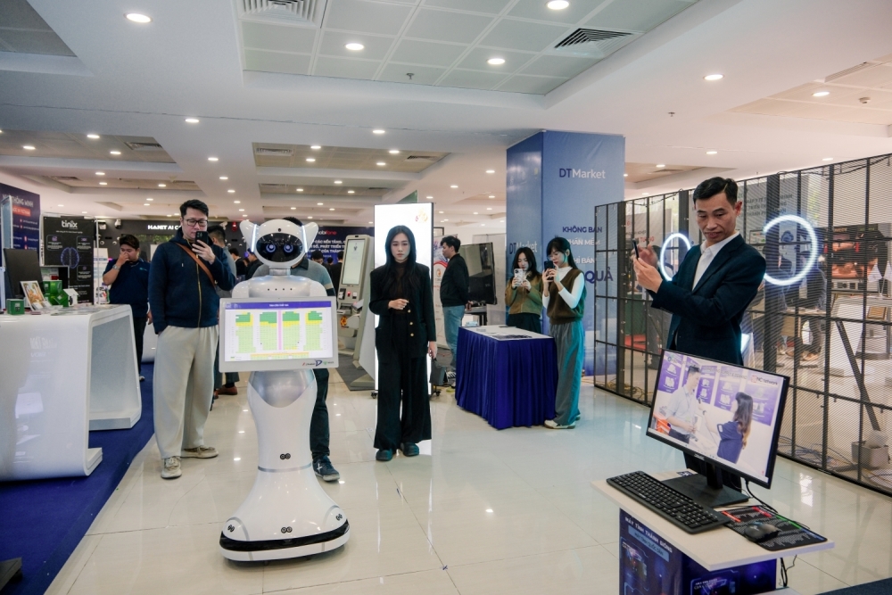 Sphinx JSC & BrighTO: Xây dựng Nền tảng AI Voice cho phát triển kinh tế số Sphinx JSC & BrighTO: Xây dựng Nền tảng AI Voice cho phát triển kinh tế số