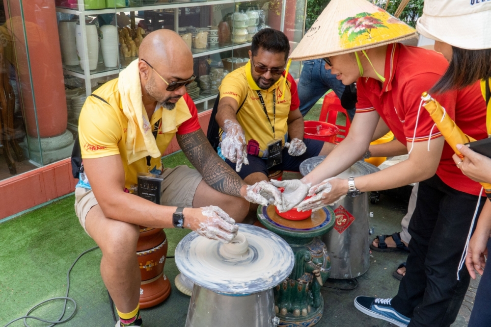 Tết cổ truyền Việt Nam hấp dẫn du khách quốc tế