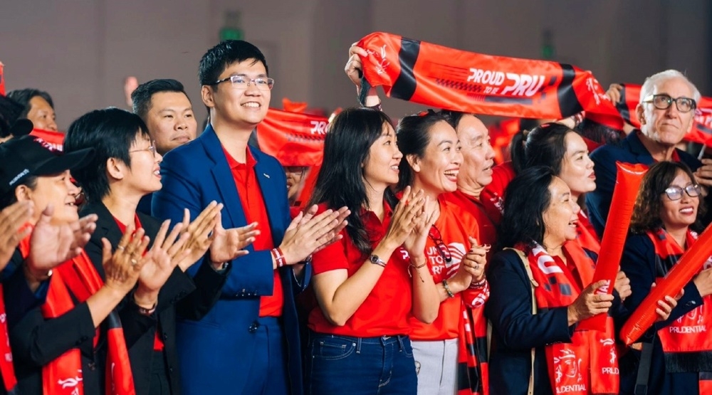 Tập đoàn Prudential giữ đà phát triển bền vững với tăng trưởng 2 con số Tập đoàn Prudential giữ đà phát triển bền vững với tăng trưởng 2 con số