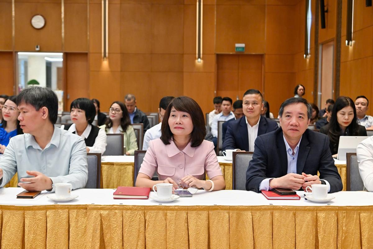 Phát động Cuộc thi chính luận bảo vệ nền tảng tư tưởng của Đảng trong Đảng bộ Chính phủ năm 2026