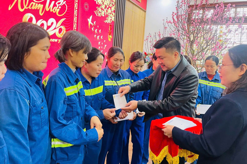 Nhiều hoạt động chăm lo cho đoàn viên các dịp lễ tết được triển khai. Ảnh: Đinh Đại