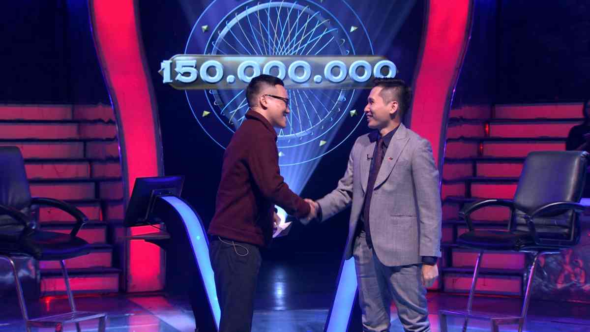 Trường Giang quyết định dừng chân để bảo toàn số tiền 150 triệu đồng. Ảnh: VTV