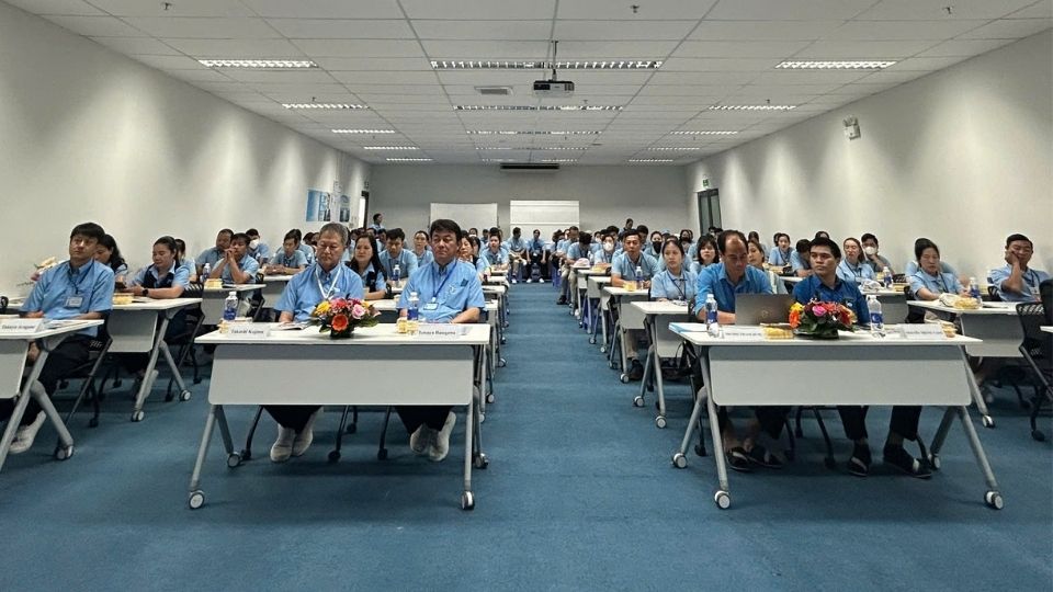 Công đoàn tỉnh đẩy mạnh tuyên truyền nâng cao ý thức an toàn. Ảnh: Hoàng Lộc