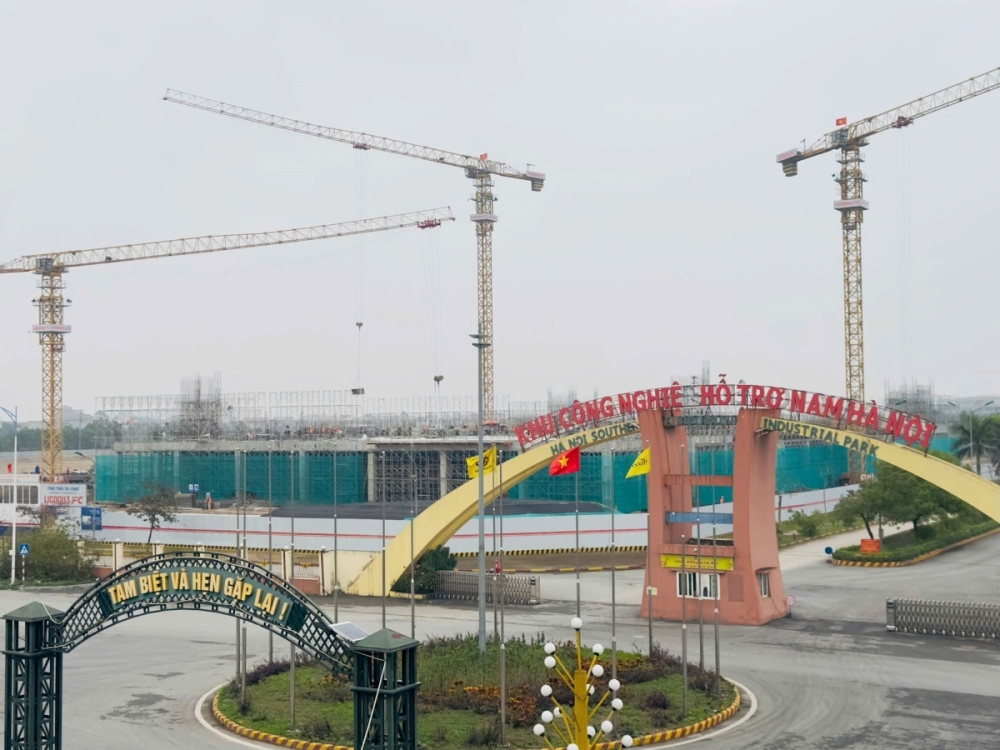 Phát triển công nghiệp hỗ trợ gắn với hạ tầng khu công nghiệp chuyên sâu Phát triển công nghiệp hỗ trợ gắn với hạ tầng khu công nghiệp chuyên sâu