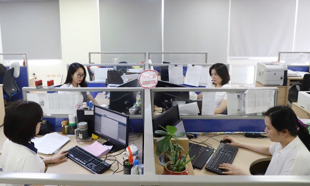 Dữ liệu số giúp ngành BHXH giải quyết hiệu quả chế độ BHXH, BHTN. Dữ liệu số giúp ngành BHXH giải quyết hiệu quả chế độ BHXH, BHTN.