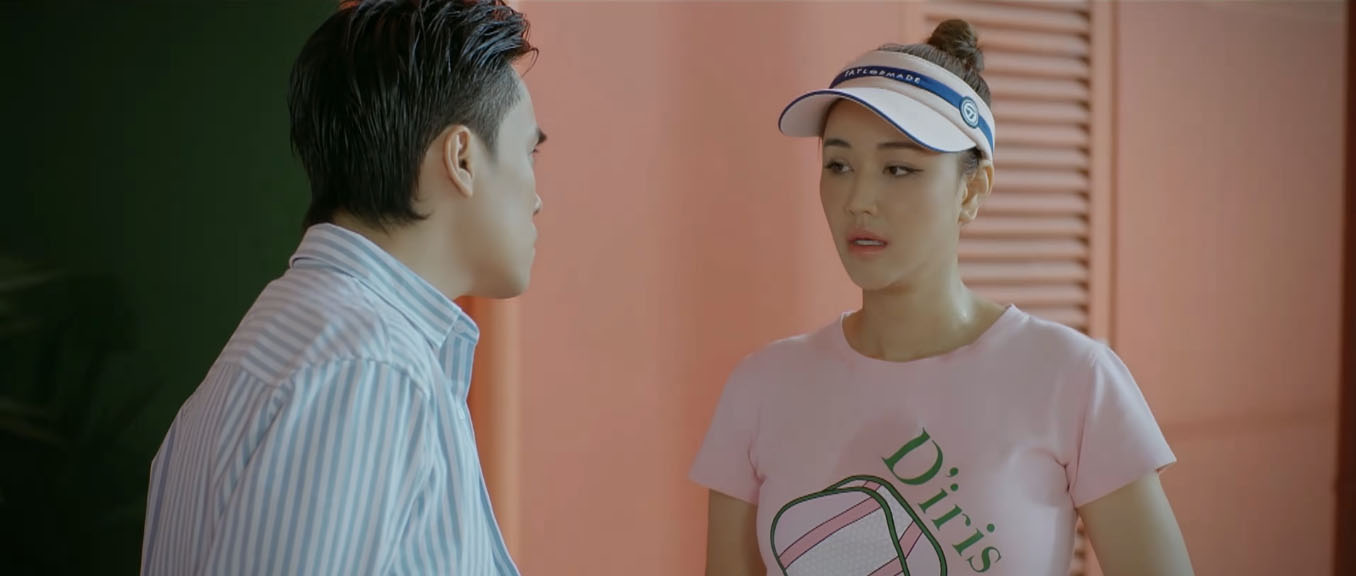 Quỳnh Mai bắt đầu cảm thấy thú vị với Vi Minh. Ảnh: VFC.