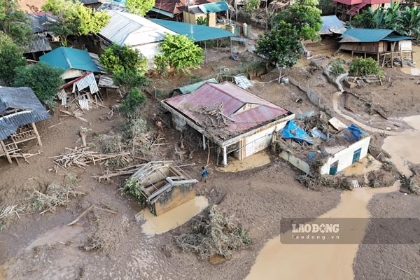 Bản Suối Lư 1, 2 ,3 (xã Na Son) chịu thiệt hại nặng do mưa lũ vào tháng 8.2025. Ảnh: Quang Đạt