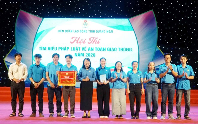 Quảng Ngãi đẩy mạnh tuyên truyền an toàn giao thông cho đoàn viên, người lao động
