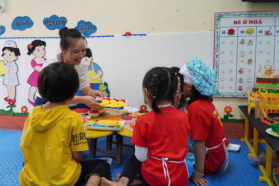 100% học sinh, sinh viên sẽ được khám sức khỏe ít nhất 1 lần/năm. Ảnh: Tường Vân