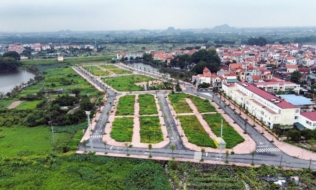 Cảnh báo các thủ đoạn lợi dụng đấu giá đất để “thổi giá”, lừa đảo Cảnh báo các thủ đoạn lợi dụng đấu giá đất để “thổi giá”, lừa đảo