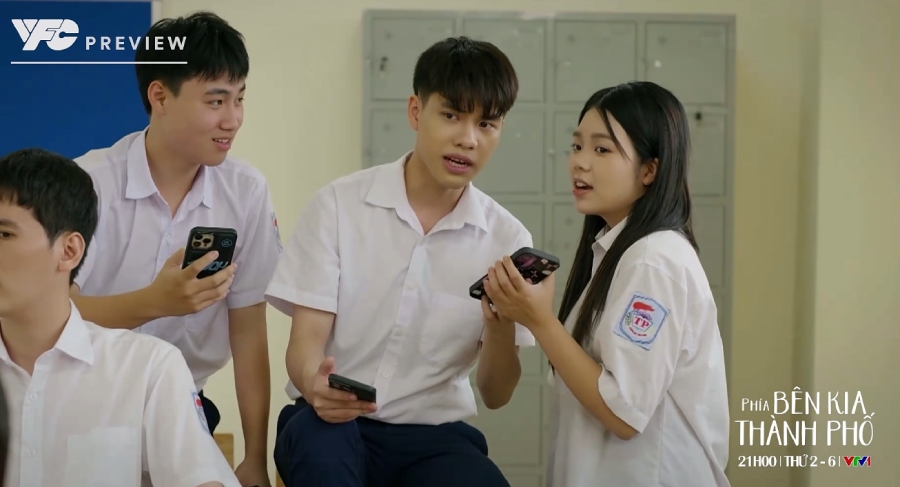 Tuyết Lan bị