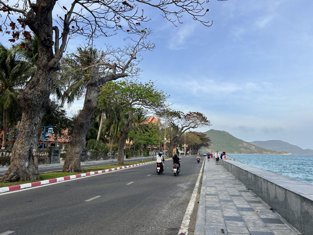 TP. Hồ Chí Minh sẽ chuyển đổi toàn bộ phương tiện sang xe điện vào năm 2040 TP. Hồ Chí Minh sẽ chuyển đổi toàn bộ phương tiện sang xe điện vào năm 2040