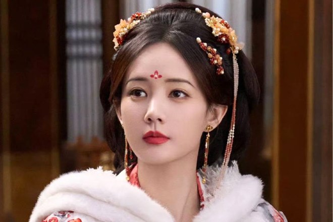 Lý Nhất Đồng chủ động điều chỉnh thứ tự xuất hiện trên phim theo quy định mới