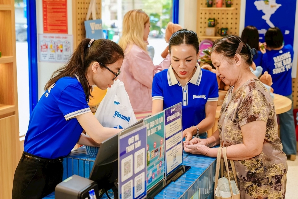 Vinamilk cùng 2 doanh nghiệp chia cổ tức, thưởng cổ phiếu cho cổ đông