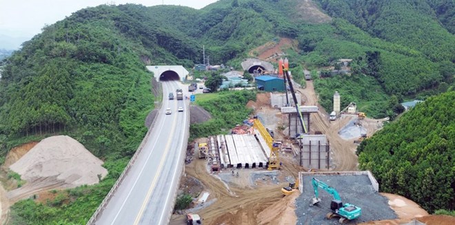 Lào Cai tăng tốc đầu tư hạ tầng giao thông, mở rộng không gian liên kết vùng
