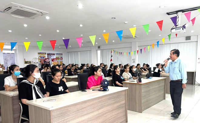 Công đoàn cơ sở ở Đà Nẵng chăm lo sức khỏe nữ đoàn viên mang thai
