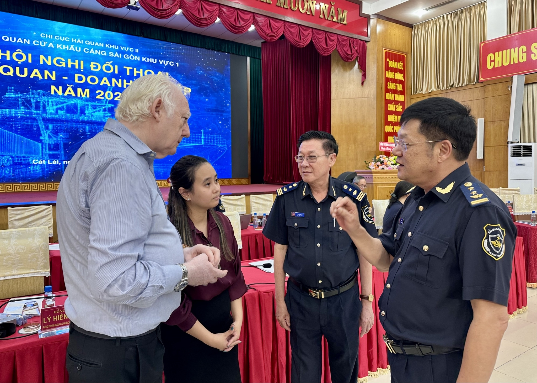 Chính sách thích ứng kịp thời gia tăng sức hút của môi trường đầu tư Việt Nam Chính sách thích ứng kịp thời gia tăng sức hút của môi trường đầu tư Việt Nam