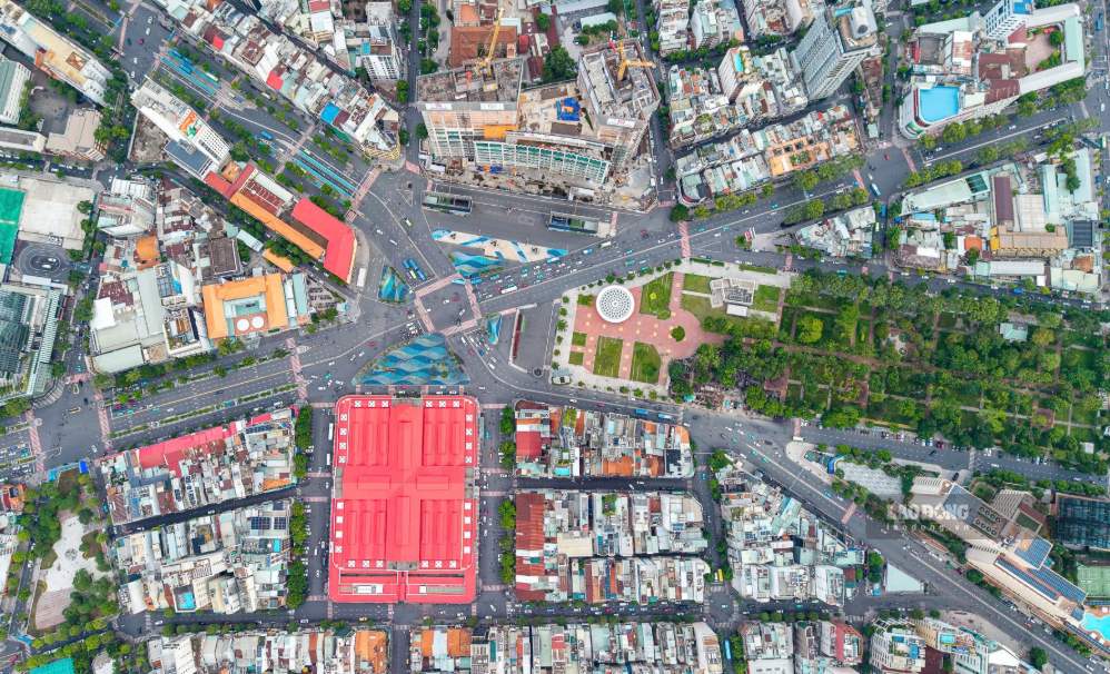 Khu vực nhà ga ngầm Bến Thành dưới Công viên 23 Tháng 9. Ảnh: Thái Bảo