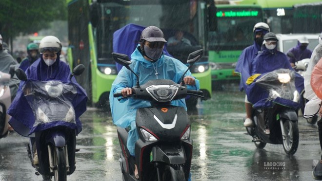 Dự báo khu vực mưa to từ chiều nay đến đêm 6.8, có nơi trên 300mm