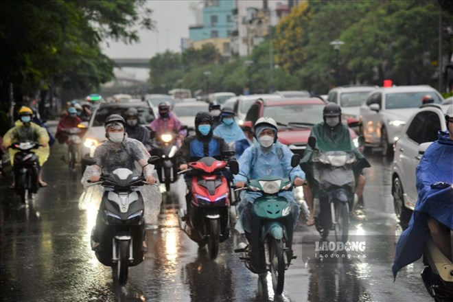 Cảnh báo 5 tỉnh có mưa to, nguy cơ thời tiết nguy hiểm 6 giờ tới