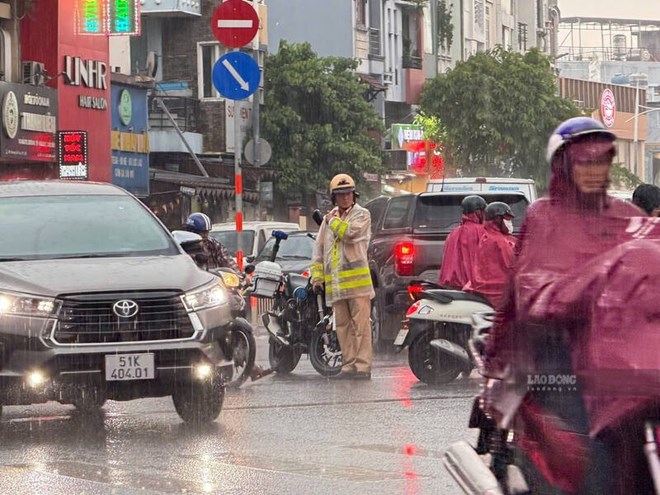 Dự báo khu vực mưa dông hôm nay, có nơi mưa to trong chiều và đêm