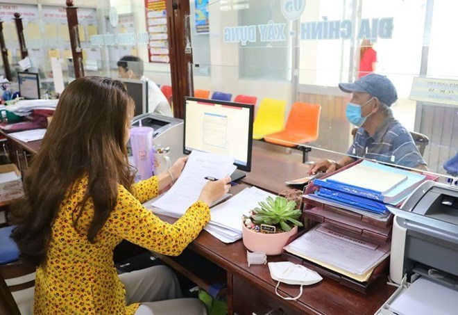 Đối tượng được cộng nhiều điểm ưu tiên khi thi công chức theo quy định mới